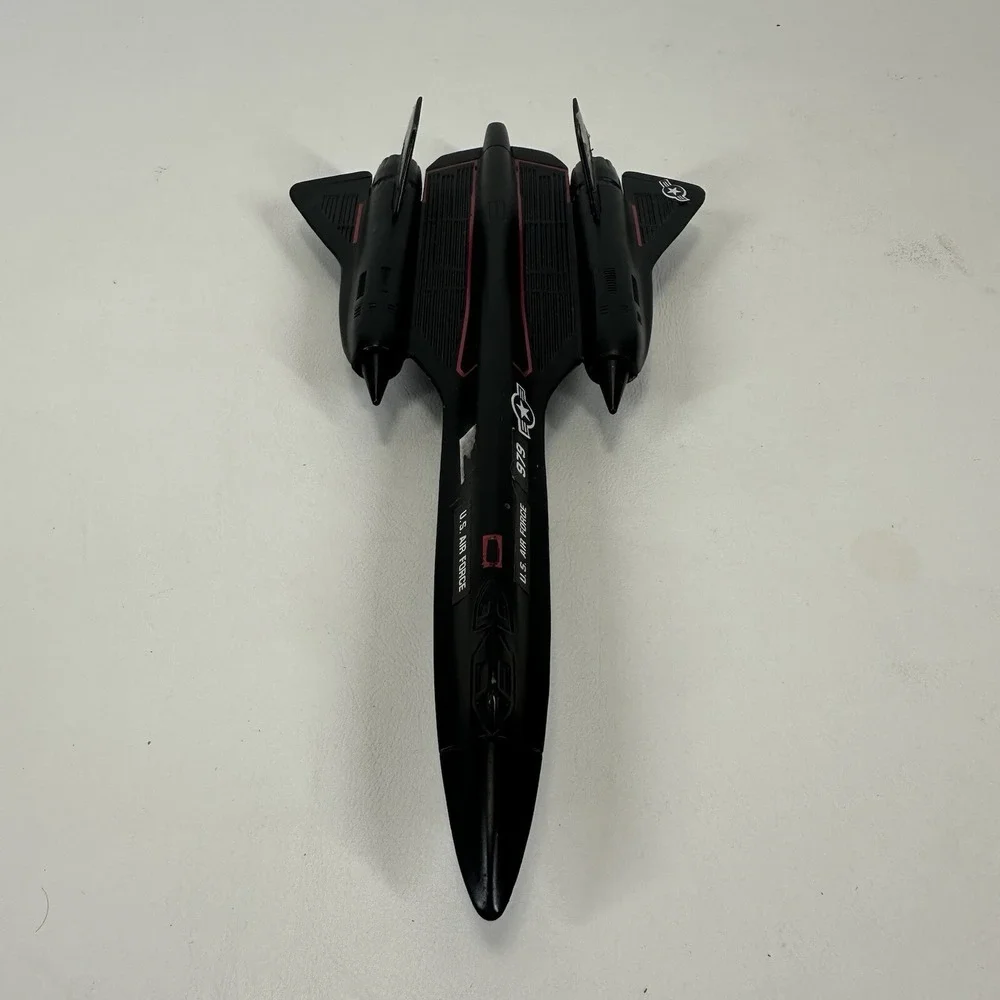 ERTL VINTAGE 1988 DIE CAST SR-71‎ BLACKBIRD